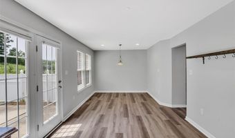 284 Broadstone Dr, Adams Twp., PA 16046