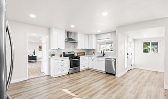 804 Daisy St, Escondido, CA 92027