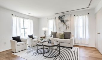 12051 GATEWATER Dr, Potomac, MD 20854
