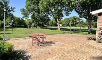 519 SE 13th, Dyersville, IA 52040