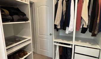 1375 Whitney Dr, Aberdeen, NC 28315