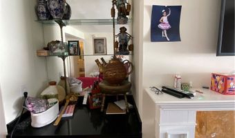5334 Lindley Ave 319, Encino, CA 91316