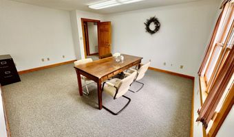 1045 Broadway, Bangor, ME 04401