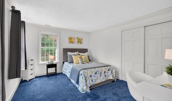 21 Greybirch Rd, Andover, MA 01810