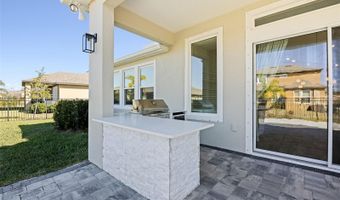 6232 SEA AIR Dr, Apollo Beach, FL 33572