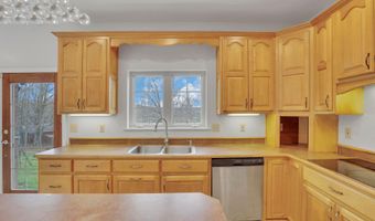 40455 Cone Rd, Albany, OH 45710