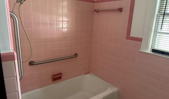 219 Fourth St, Ayden, NC 28513