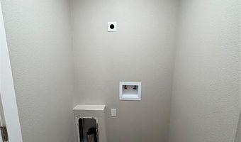 904 Jefferson St E, Sulphur Springs, TX 75482
