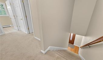 11 Soneric Ln, Richmond, RI 02812