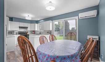 570 Lilac St, Blackfoot, ID 83221