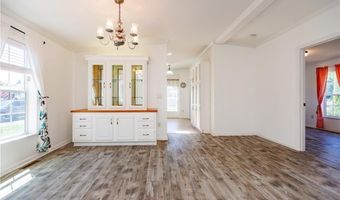 40 Campbell Cir, East Greenwich, RI 02818