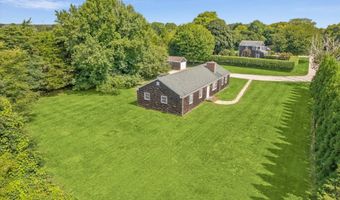 154 Meeting House Ln, Amagansett, NY 11930