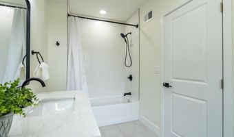 622 MCCLELLAN St, Philadelphia, PA 19148