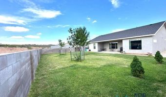 832 Calamity Jane Dr, Carlsbad, NM 88220