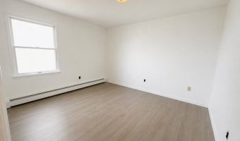 173 W 21ST St, Bayonne, NJ 07002