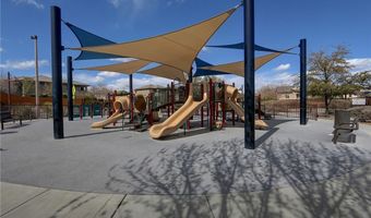 5742 Shadow Bend Dr, Las Vegas, NV 89135