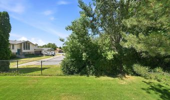 178 Country Springs Dr, Bountiful, UT 84010
