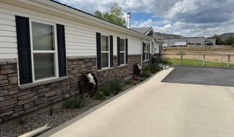 230 Redbird Ln, Challis, ID 83226