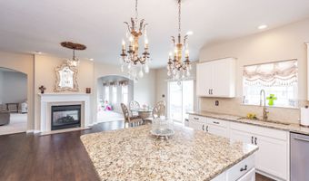 1661 Devonshire Ave, Avon, IN 46123