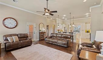 5602 Aspen Ave, Bartlesville, OK 74006