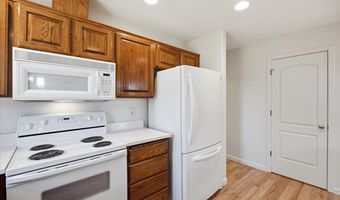 2533 21ST Ave, Albany, OR 97322
