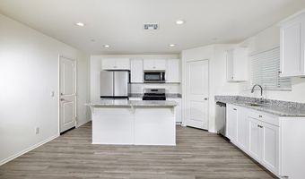 4425 Avenue J-4 Plan: Residence 1576, Lancaster, CA 93536