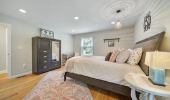 11 Bela View Dr, Bow, NH 03304