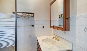 397 Bayview Ave, Bayville, NJ 08721