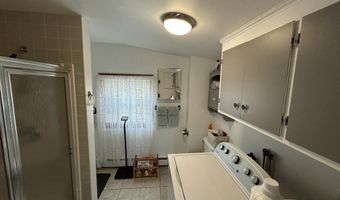 34 Sixth St, Auburn, ME 04210