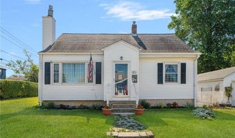 155 Evarts St, Newport, RI 02840