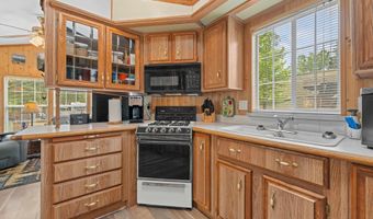 514 W Sawyer C10, Cascade, ID 83611