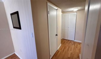 2750 NE 183rd St 201, Aventura, FL 33160