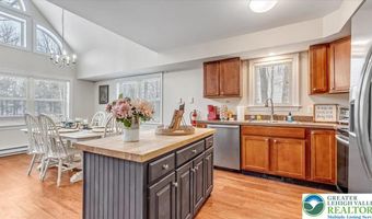 186 Brier Crest Rd, Tunkhannock, PA 18610