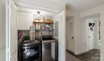 220 Eaglewood Ct, Athens, GA 30606