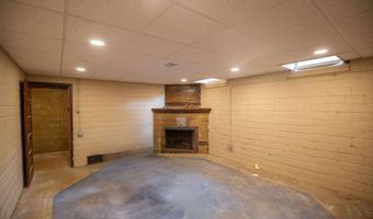 716 S Jones St, Algona, IA 50511