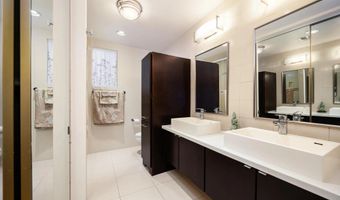 521 Arbor Dr 105, San Diego, CA 92103