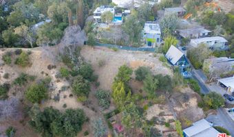 10218 Scenario Ln, Los Angeles, CA 90077