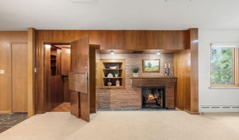 318 W 2ND Ave, Cheyenne, WY 82001