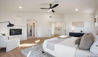 5842 Ranch View Rd, Oceanside, CA 92057