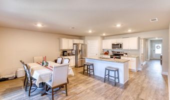 6476 Eastland Cir, Biloxi, MS 39532