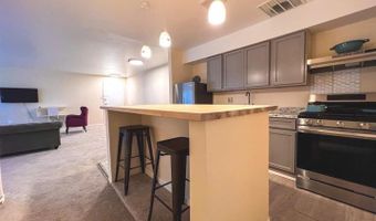 5217 NEWTON St 102, Bladensburg, MD 20710