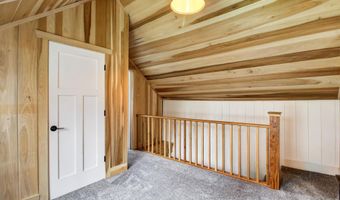 6410 W Madison Rd, Alma, MI 48801