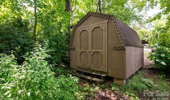 15 And 16 Cottage Dr, Asheville, NC 28805