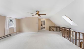 2 Cortland Cir, Bangor, ME 04401