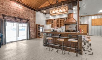 90917 240th St, Austin, MN 55912