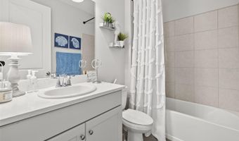 5540 DEL CORONADO Dr, Apollo Beach, FL 33572