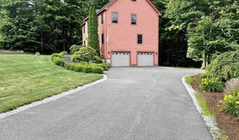 40 Lakewood Dr, Alton, NH 03810