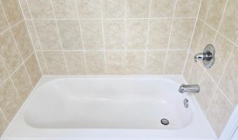 4025 CHELMONT Ln, Bowie, MD 20715
