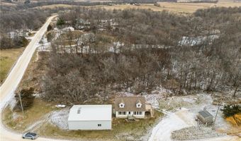 17856 Green Rd, Anamosa, IA 52205