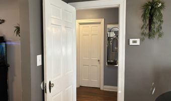 3117 Sora Ave, Audubon Park, KY 40213